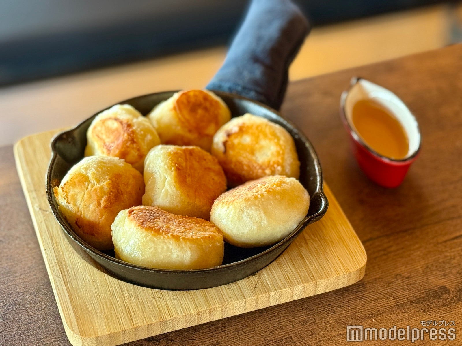 （C）モデルプレス