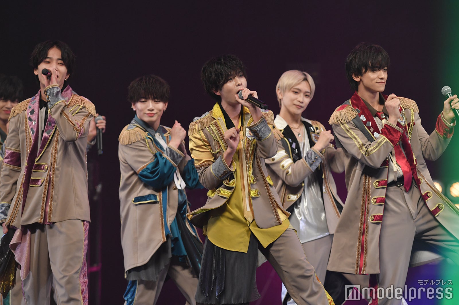 DESCEND NoVA（C）モデルプレス