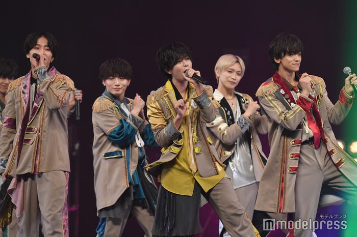 DESCEND NoVA(C)モデルプレス