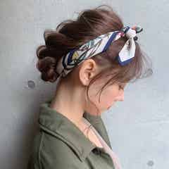 ヘアバンドやキャップ を使った簡単ボブアレンジ15選 夏フェスなどイベントにおすすめ モデルプレス ヘアバンドやキャップ を使った簡単ボブアレンジ15選 夏フェスなどイベントにおすすめ モデルプレス