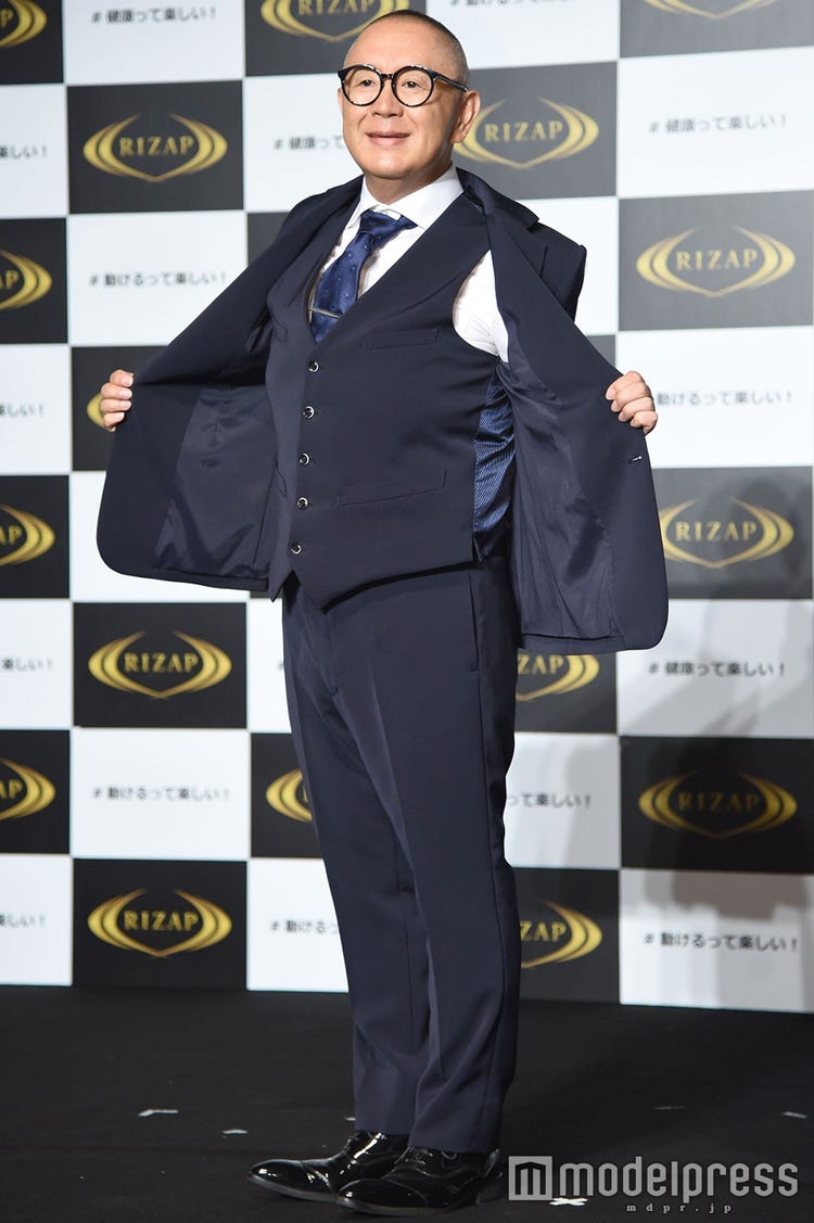 松村邦洋 8ヶ月で 30kgダイエットに成功 激変で本人と気づかれず モデルプレス