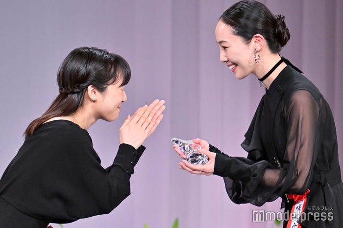 上白石萌音、咲妃みゆ(C)モデルプレス