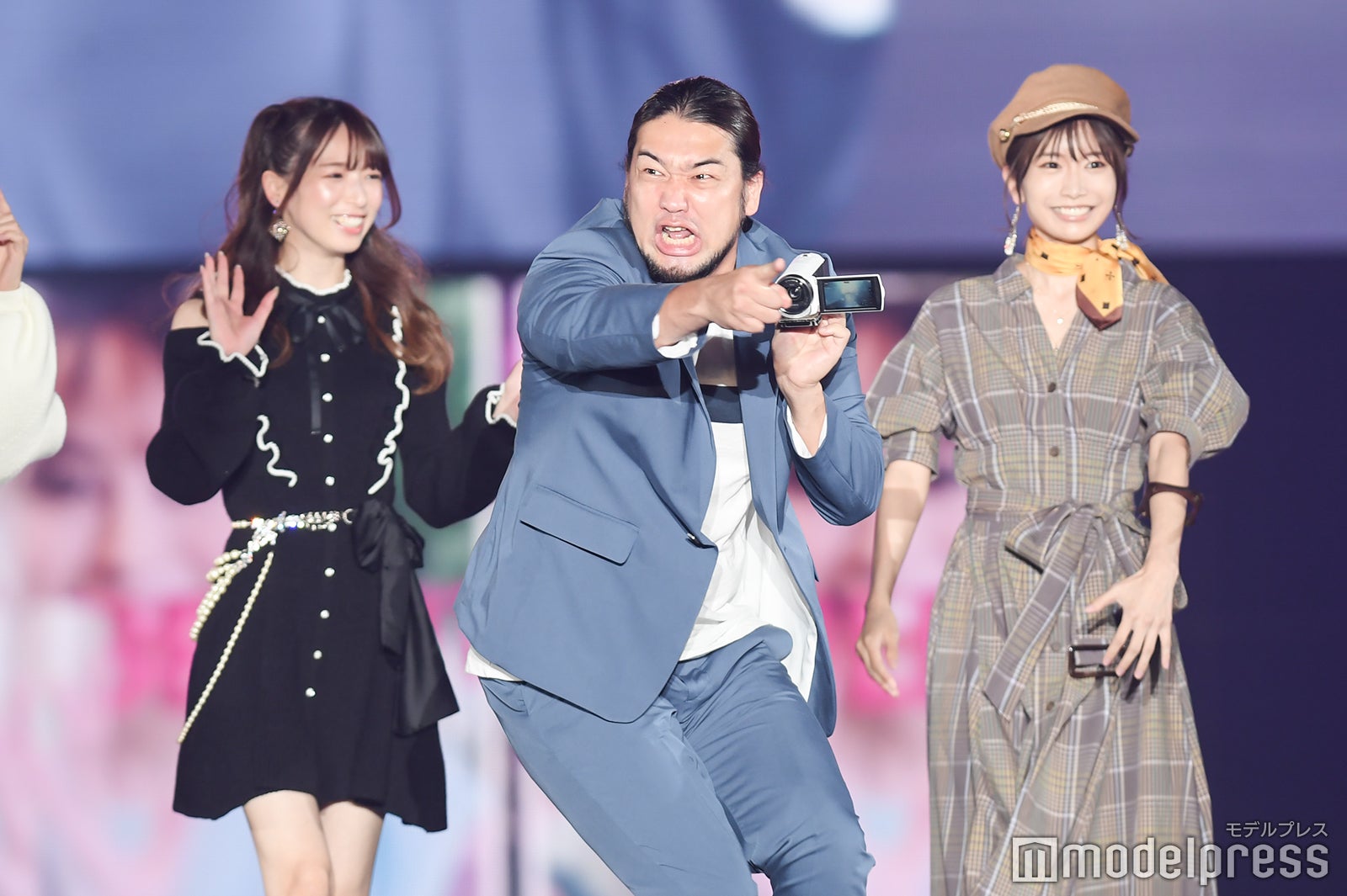 シバター（C）モデルプレス