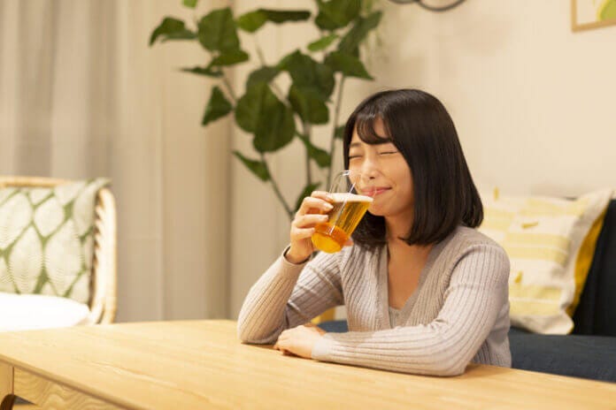 ②一人呑みを楽しむ