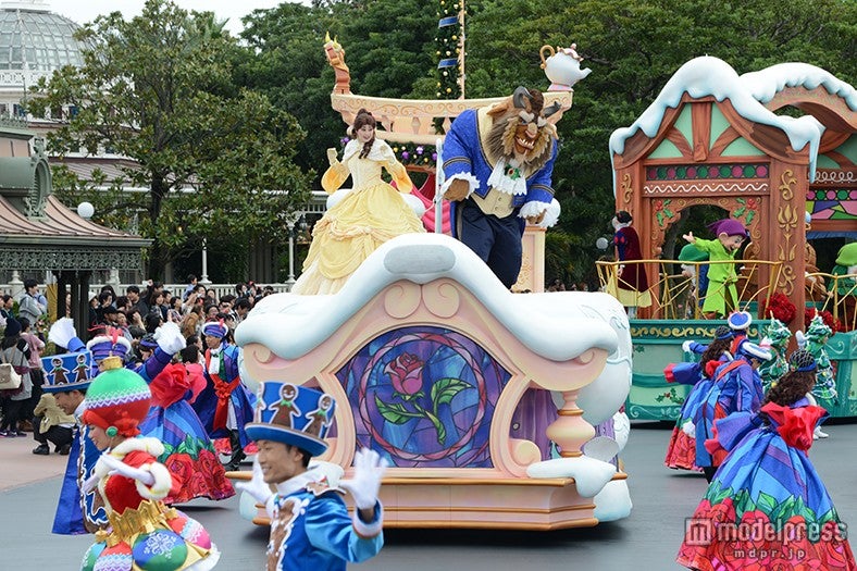 パレード「ディズニー・クリスマス・ストーリーズ」パレード「ディズニー・クリスマス・ストーリーズ」