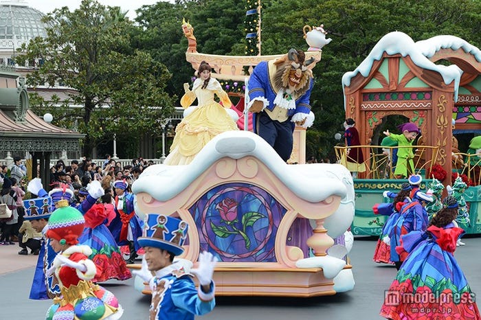 パレード「ディズニー・クリスマス・ストーリーズ」パレード「ディズニー・クリスマス・ストーリーズ」