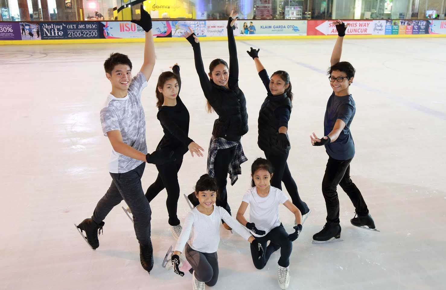 安藤美姫が熱血指導（C）フジテレビ