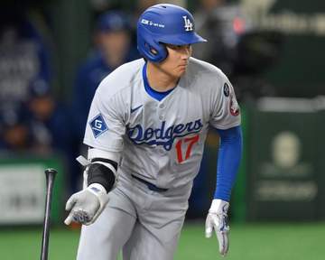 大谷翔平がスキーンズに苦戦 昨季サイ・ヤング賞右腕と今季初対戦で3打席連続凡退 2打席目は1ボールから3球連続の156キロで空振り三振