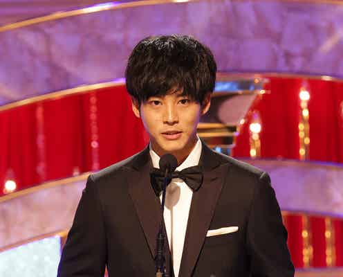 松坂桃李、最優秀主演男優賞受賞で感慨 目を赤くしスピーチ<第43回日本アカデミー賞>