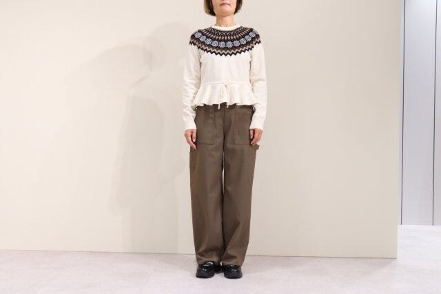 GUのペプラムニットプルオーバー