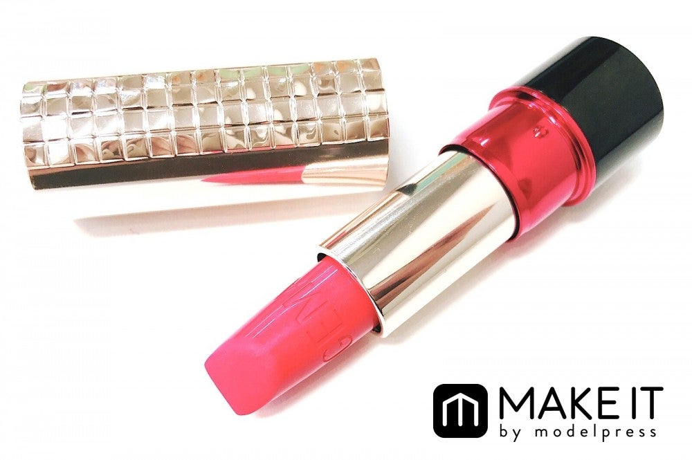 マキアージュ／ドラマティックルージュP／OR414 レディモーメント／3,000円（税抜） (C)メイクイット