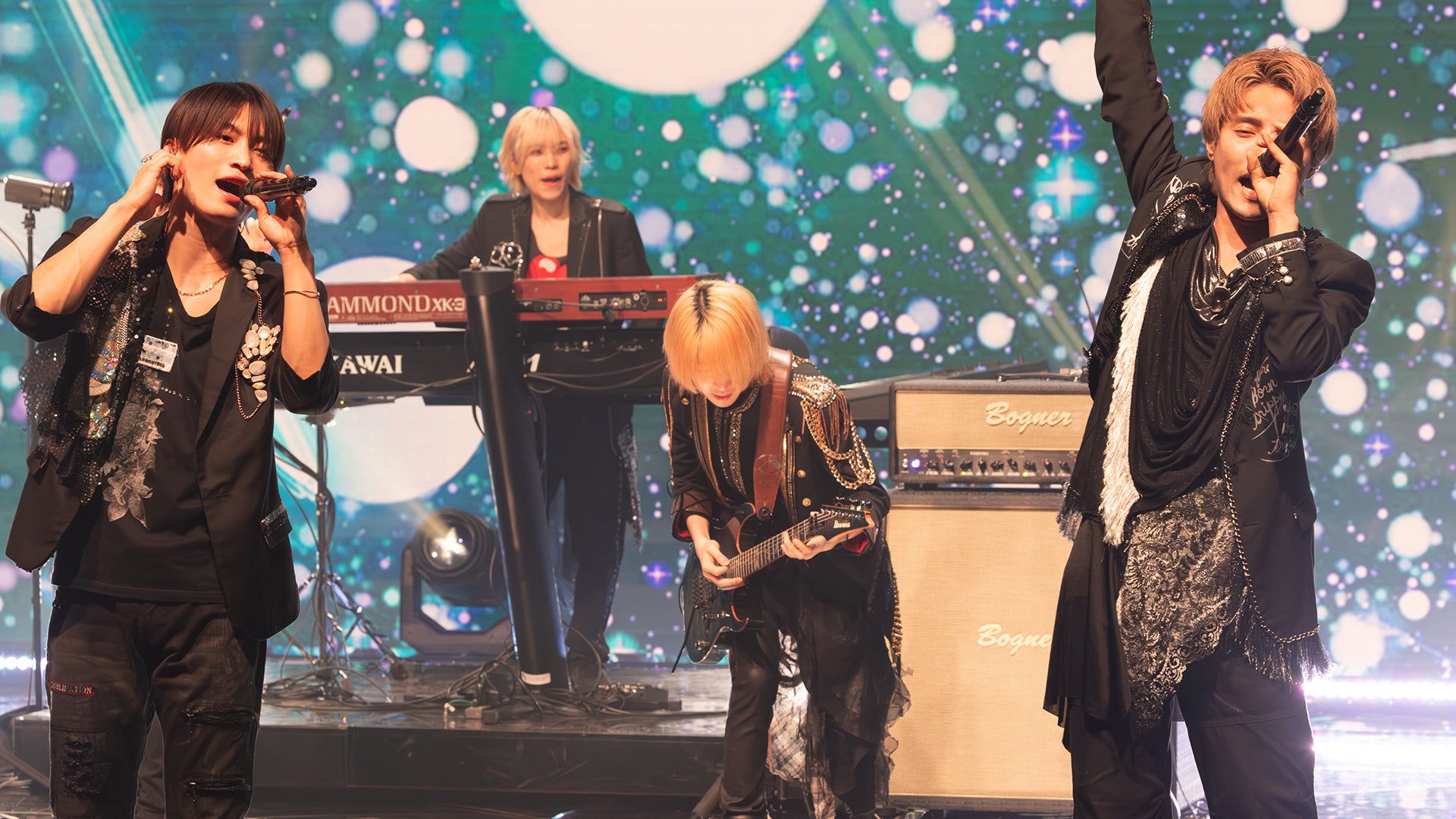 ジュニア（C）Storm Labels Inc.