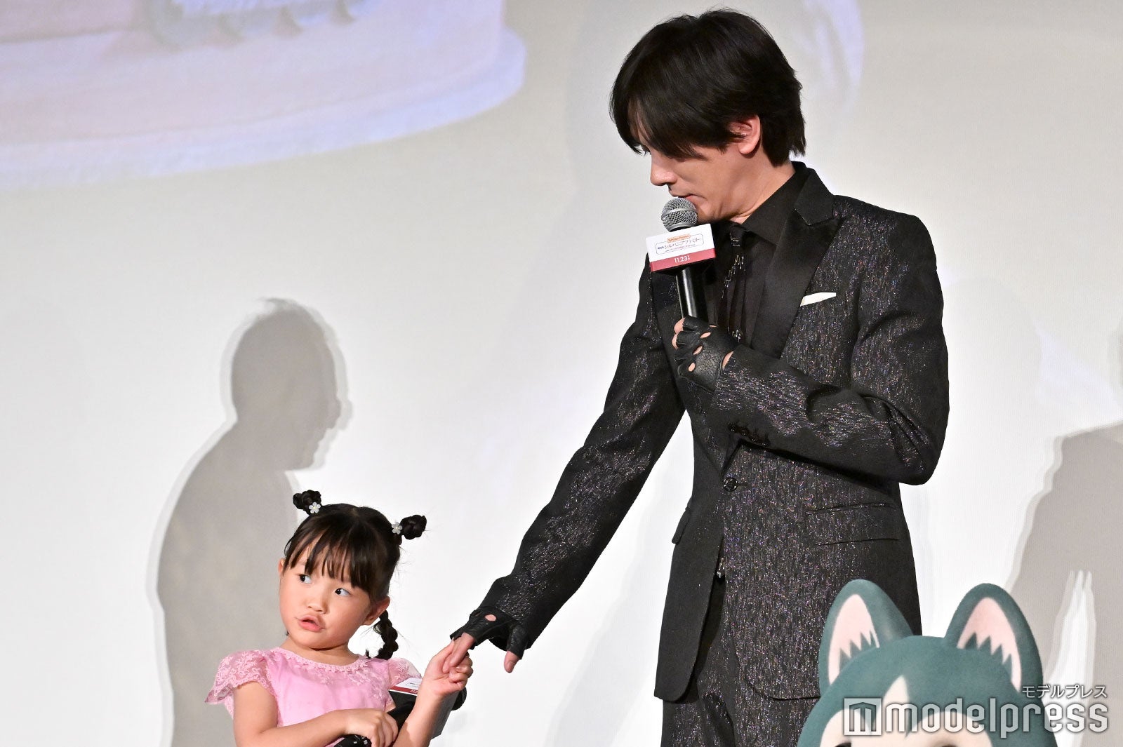 村方乃々佳、DAIGO（C）モデルプレス