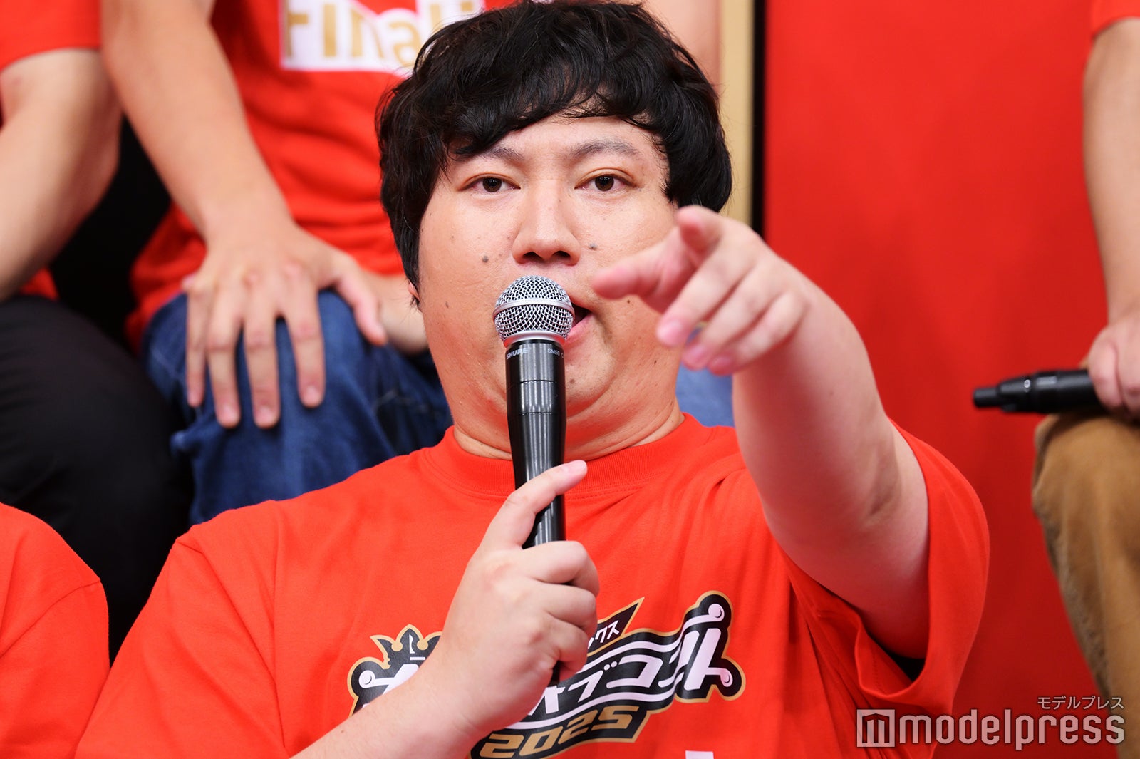 兎（C）モデルプレス