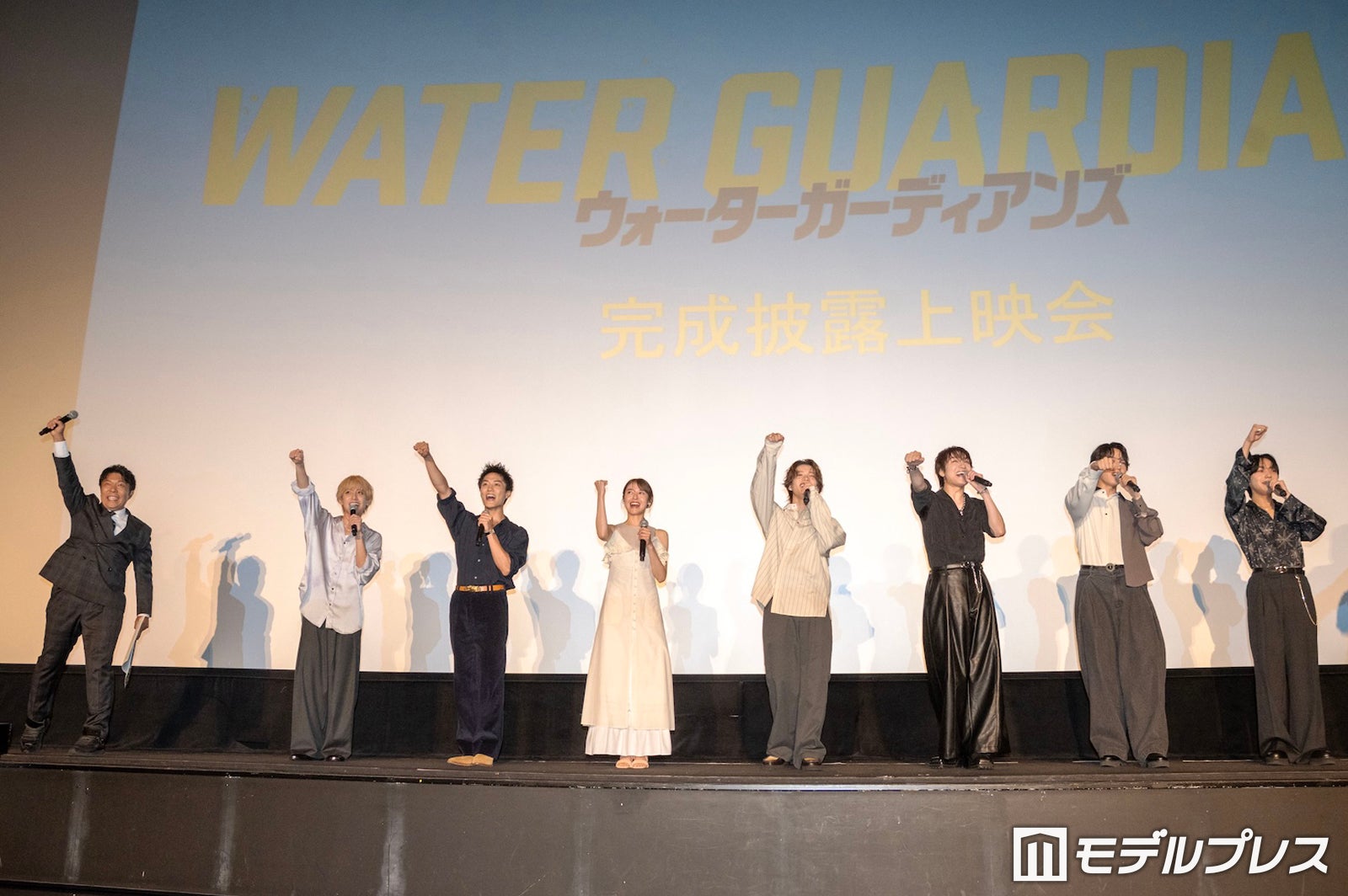 （左から）オラキオ、小西詠斗、砂田将宏、田辺桃子、森愁斗、椿泰我、小泉光咲、長野蒼大（C）モデルプレス