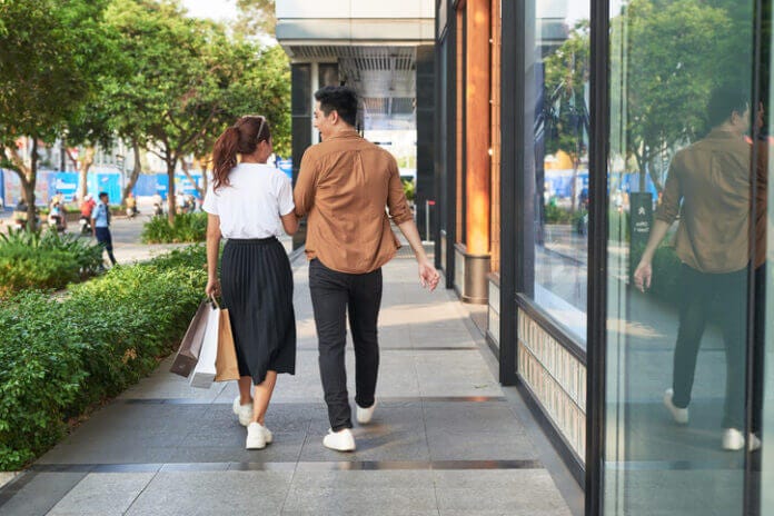 遊び癖が抜けない人