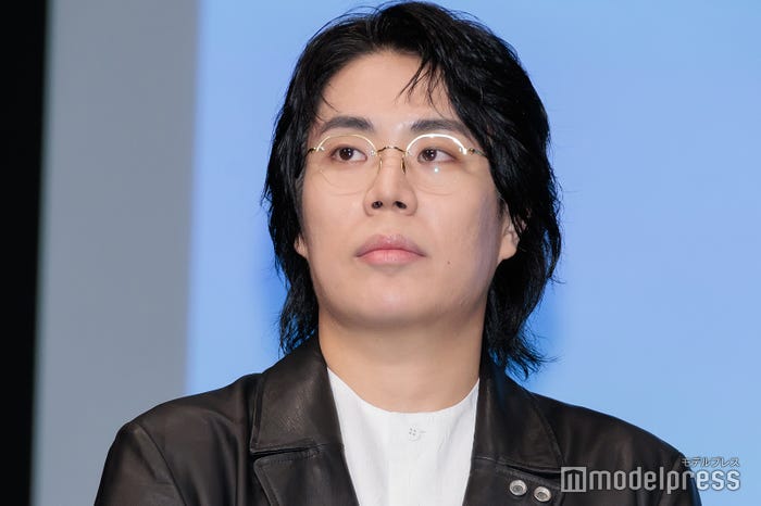 くるま(C)モデルプレス