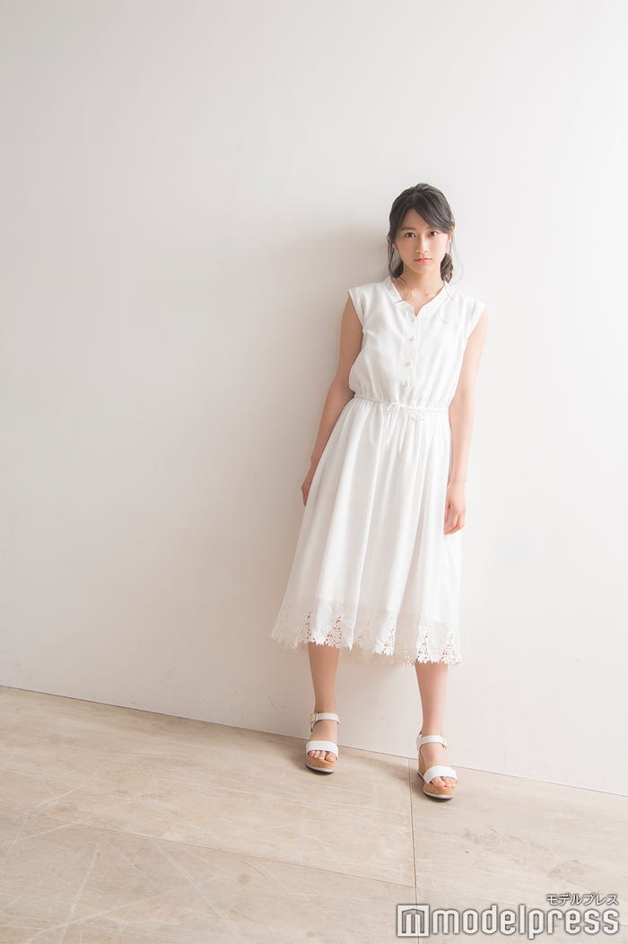 夏目かな(C)モデルプレス