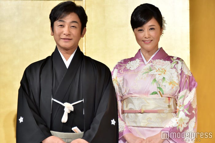 藤原紀香 片岡愛之助 幸せ結婚会見 素敵な宝物を手に入れました モデルプレス 藤原紀香 片岡愛之助 幸せ結婚会見 素敵な宝物を手に入れました モデルプレス