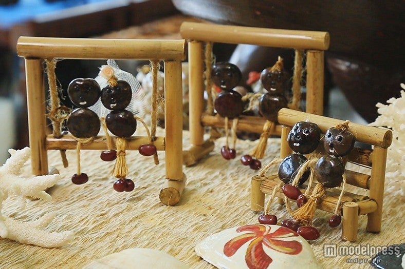 世界最大級の豆から作られるボージョボー人形はサイパンの定番土産