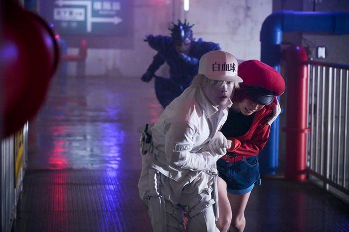 佐藤健、永野芽郁(C)清水茜/講談社(C)原田重光・初嘉屋一生・清水茜/講談社(C)2024 映画「はたらく細胞」製作委員会