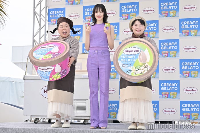 江上敬子、小松菜奈、近藤くみこ(C)モデルプレス