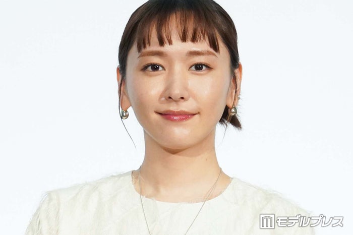 新垣結衣、サプライズに感動「本当に素敵でした」【違国日記】