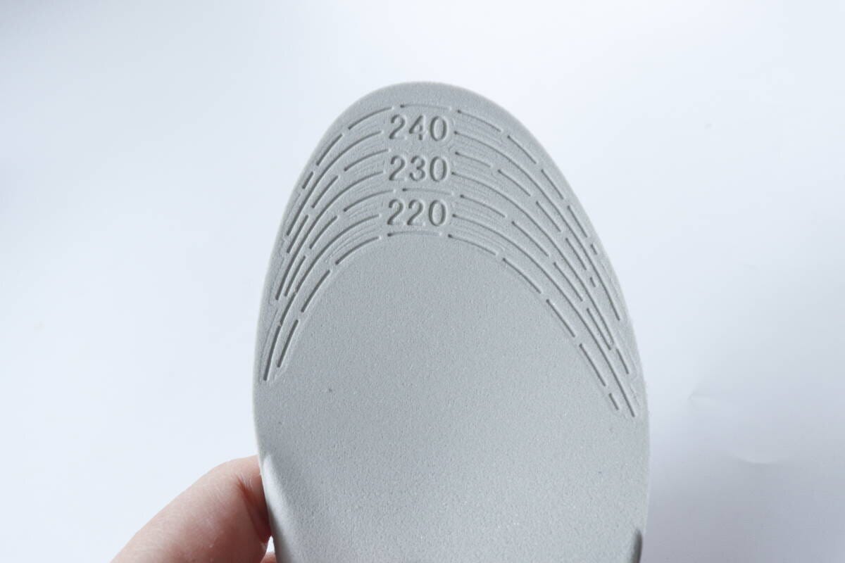 ダイソーのフラットシューズ用インソールのサイズ感