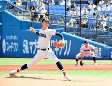 横浜 今秋ドラフト上位候補・織田が186球の完投勝利 11安打6失点、7四球も13奪三振 「ここ最近直球に合わせてくるチーム多い」