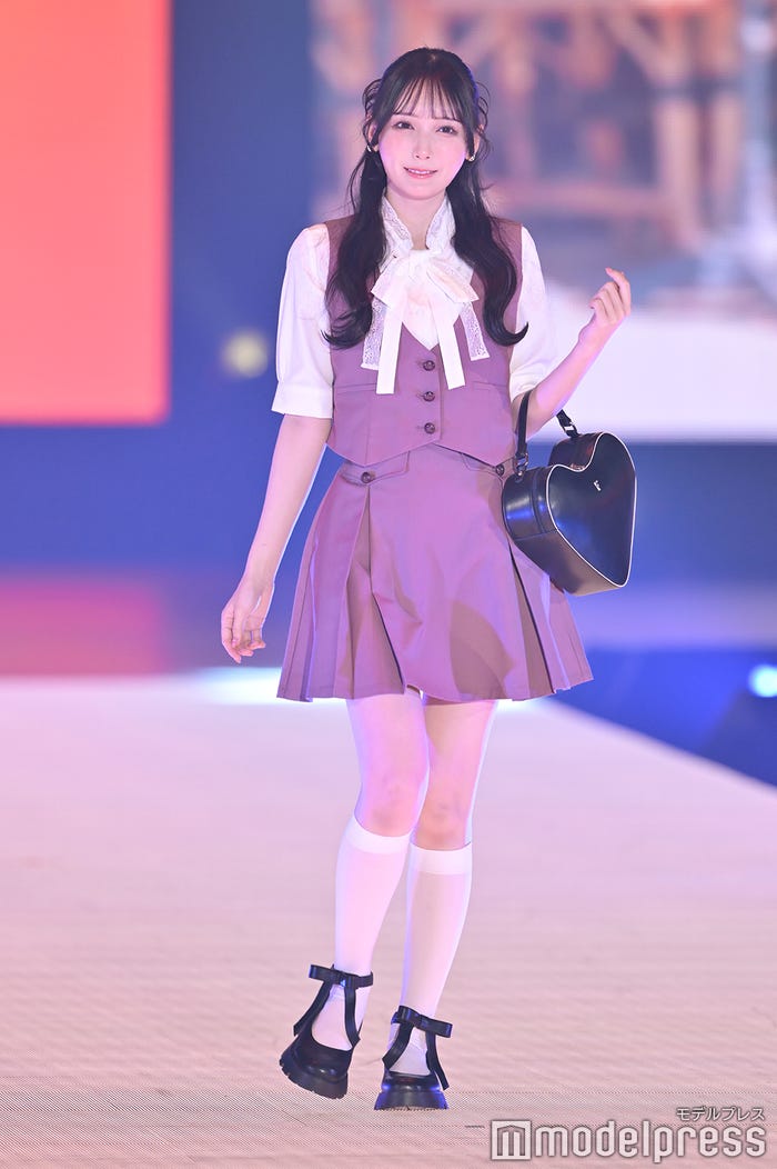 鈴木瞳美(C)モデルプレス