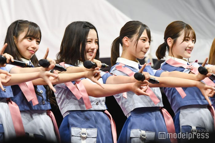 齊藤京子、渡邉美穂、小坂菜緒、佐々木美玲/日向坂46(C)モデルプレス