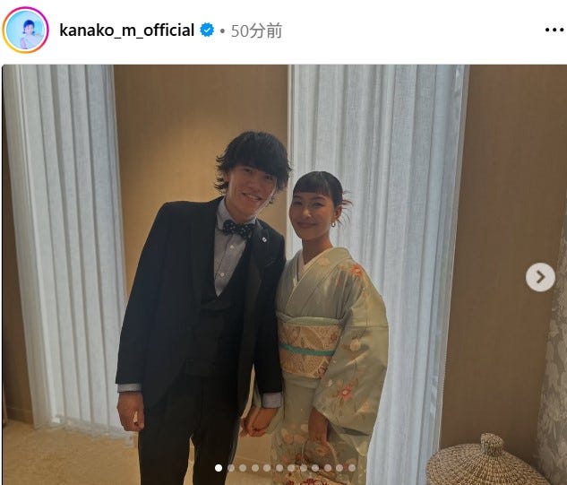 村上佳菜子Instagramより