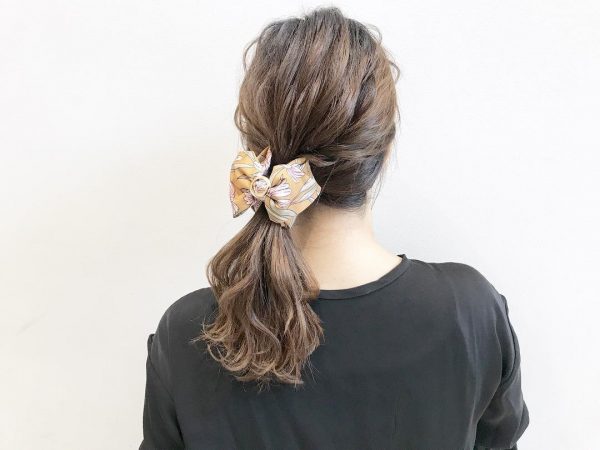 ポニーテールの種類一覧 定番からトレンドまでアレンジ幅が広がるスタイル集 モデルプレス