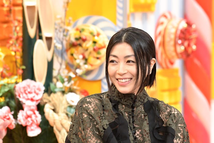 宇多田ヒカル マツコと初共演 母 藤圭子との思い出語る モデルプレス 宇多田ヒカル マツコと初共演 母 藤圭子との思い出語る モデルプレス