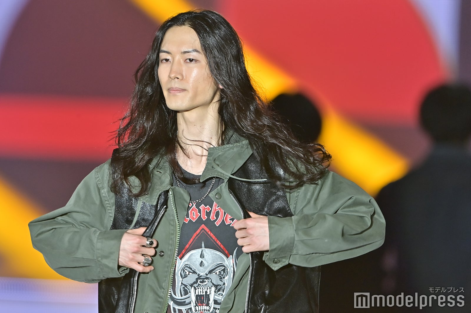 （C）モデルプレス