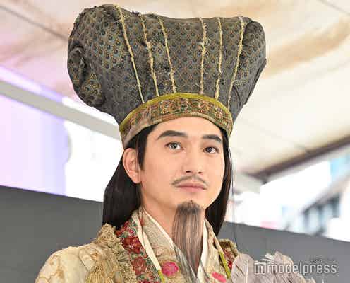 「パリピ孔明」向井理が渋谷にゲリラ降臨 上白石萌歌・GENERATIONS関口メンディーも登場