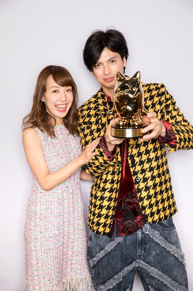 川崎希＆アレクサンダー（C）Ameba