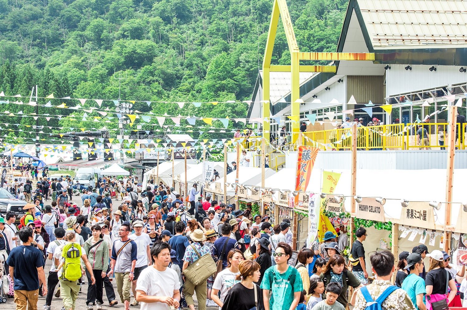 「THE CAMP BOOK 2019」音楽・マーケット・映画のキャンプフェス、石野卓球らの深夜ステージも