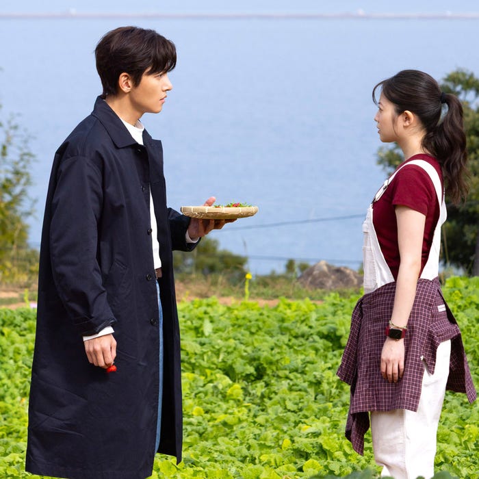 チ・チャンウク、今田美桜(C)日本テレビ