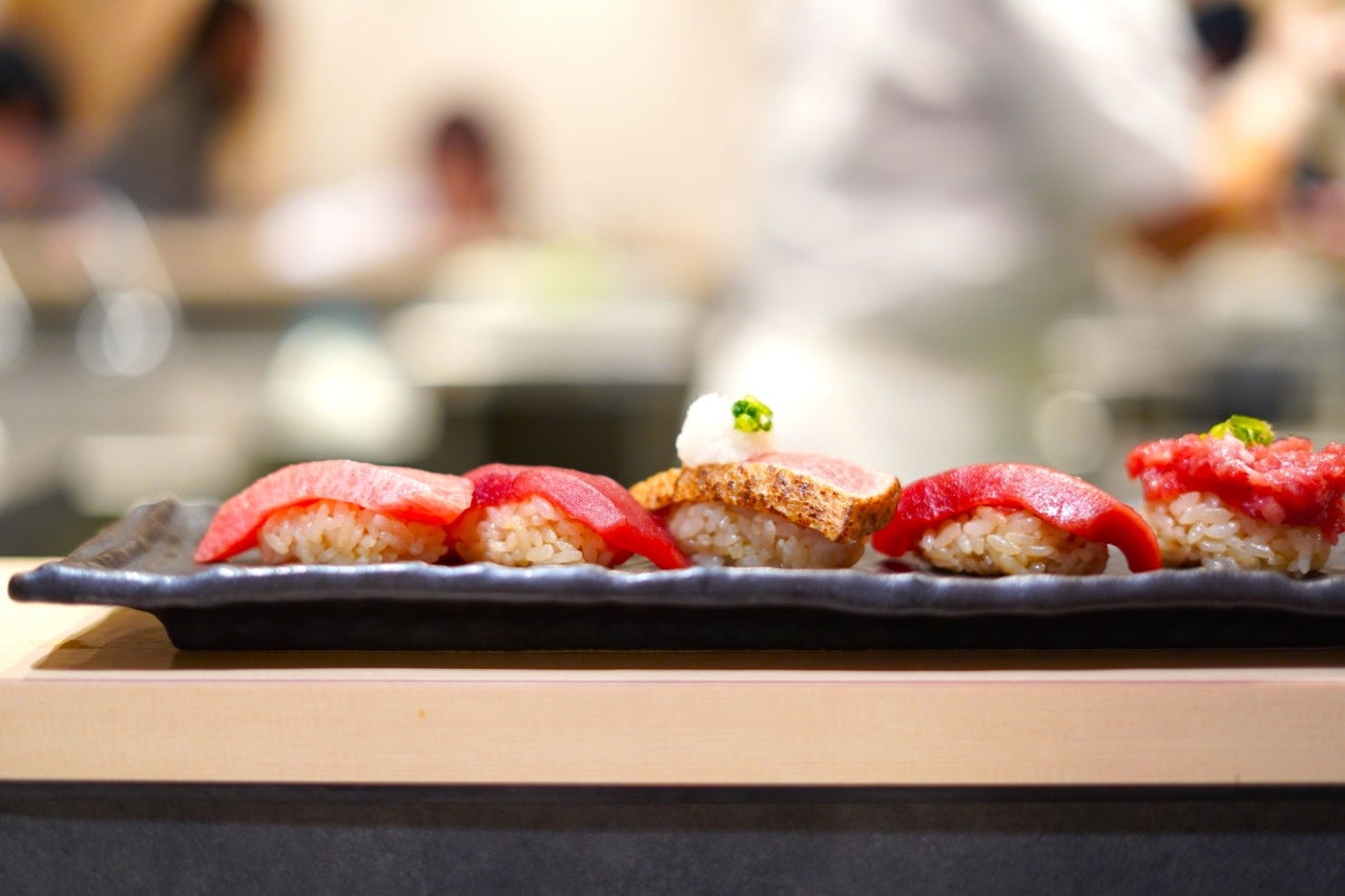 新年のモチベ上げは、やっぱりお寿司！ 回転寿司みさき『絶品本まぐろ尽くし』フェアで解体ショーととろける本まぐろを堪能