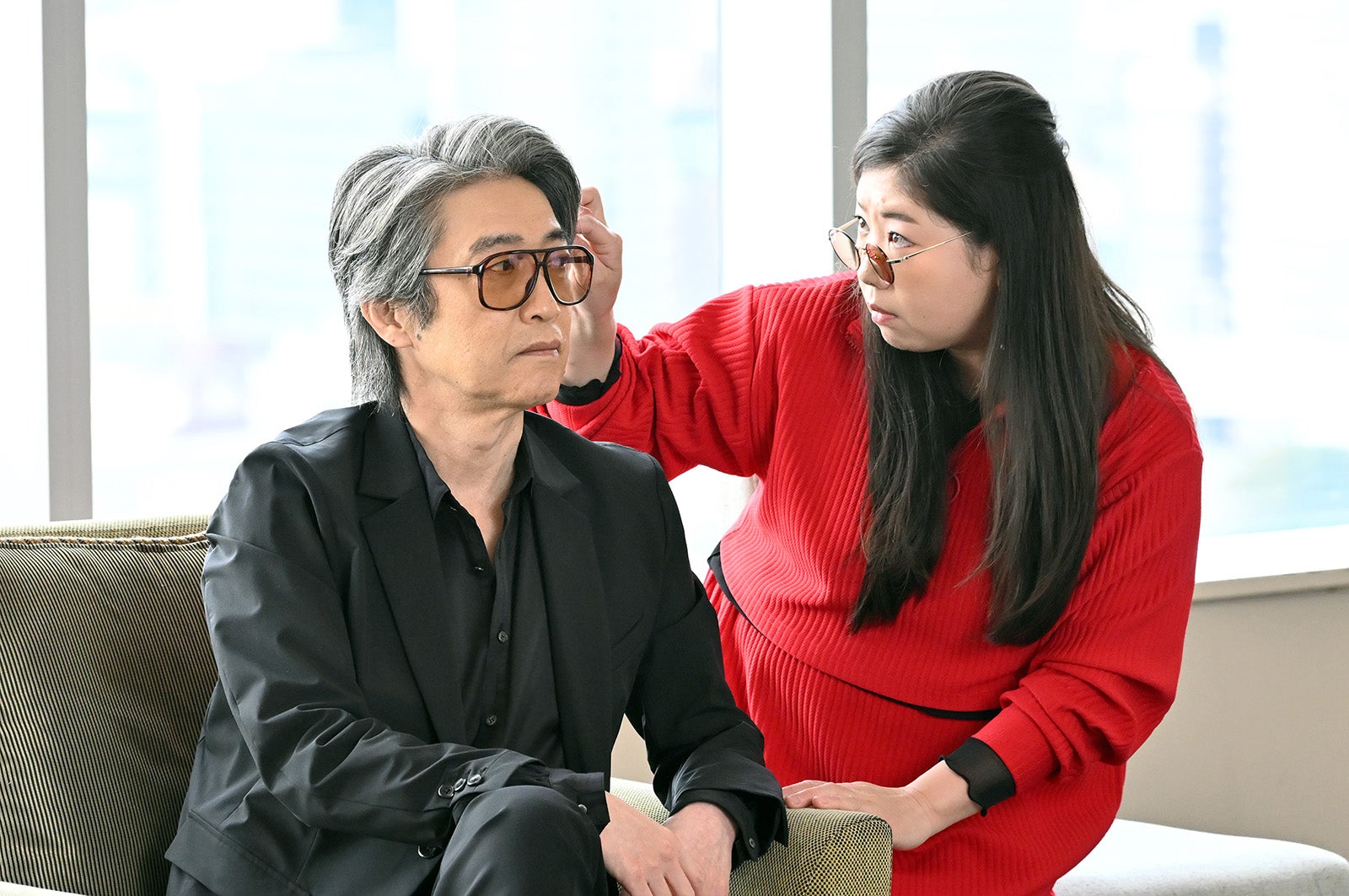 池田成志、馬場園梓「不適切にもほどがある！」第7話より（C）TBS