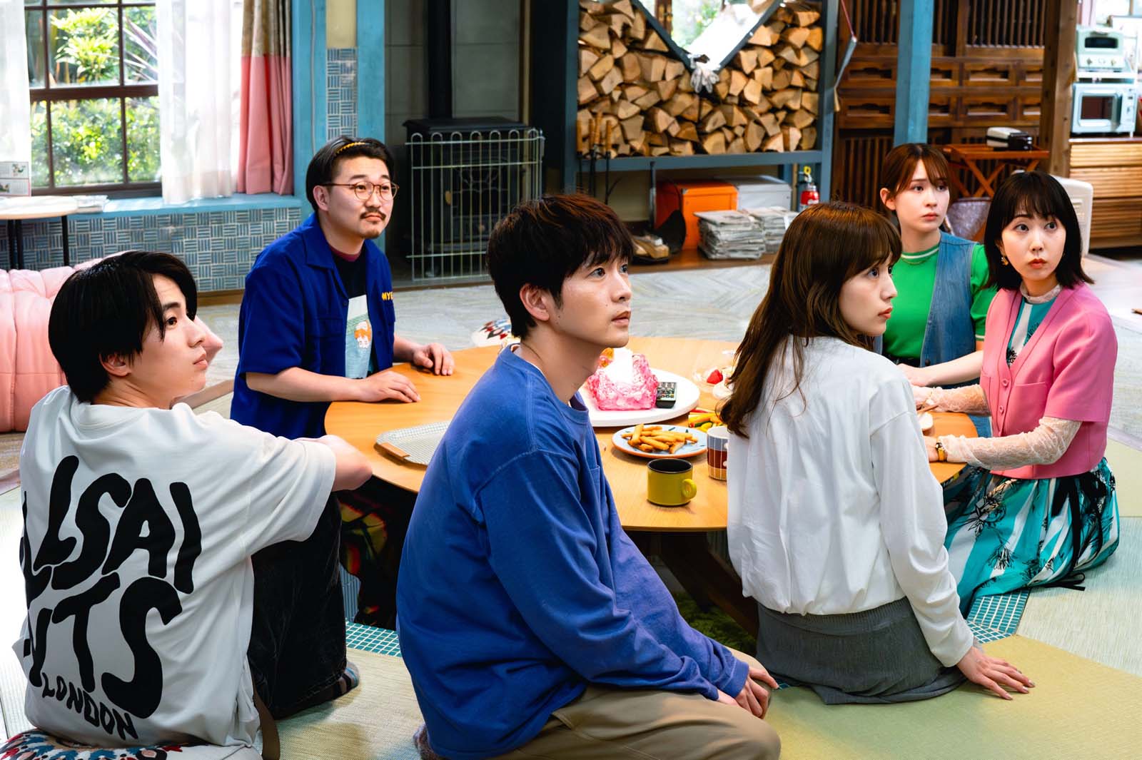 （左から時計回りに）木戸大聖、伊藤俊介、畑芽育、木南晴夏、川口春奈、松下洸平「9ボーダー」第6話より（C）TBS