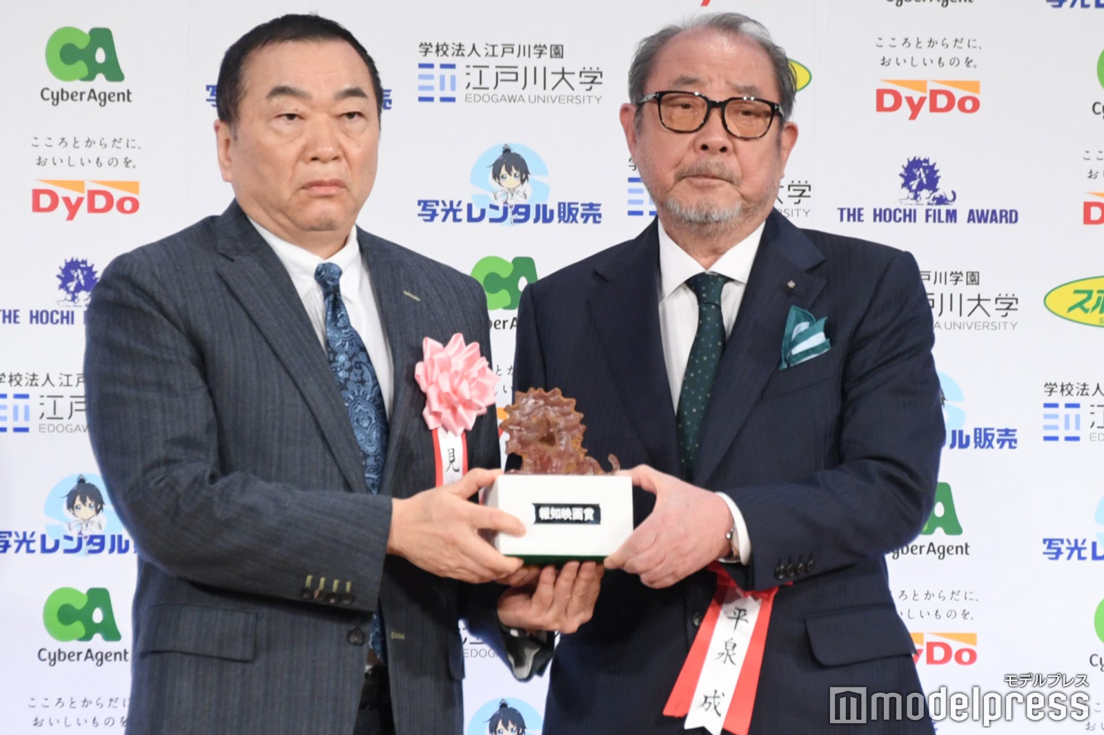 平泉成（C）モデルプレス