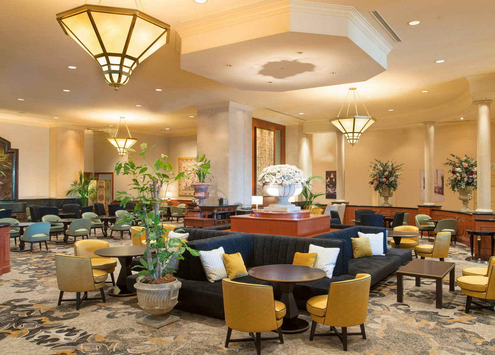 名古屋マリオットアシソアホテル　15階ロビーラウンジ「シーナリー」／画像提供：ジェイアール東海ホテルズ