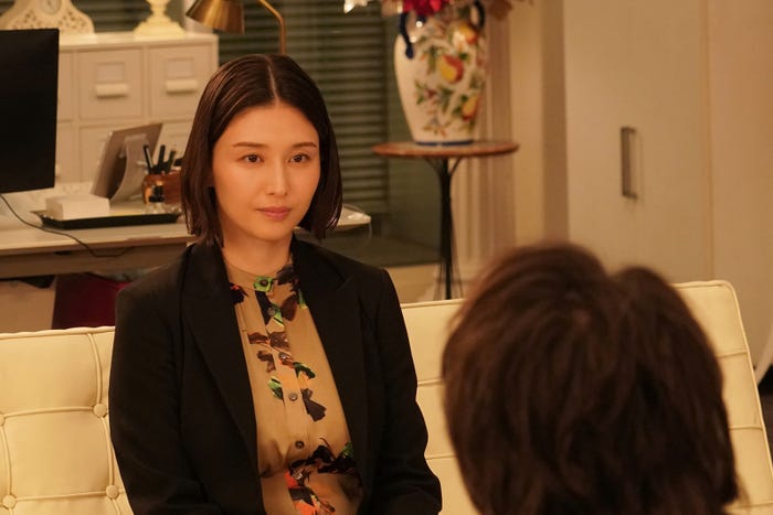 橋本マナミ「全領域異常解決室」第4話(C)フジテレビ