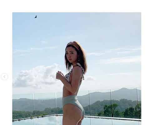 藤田ニコル、美ヒップ際立つビキニショットに「理想のボディ」「SEXYでかっこいい」と絶賛の声