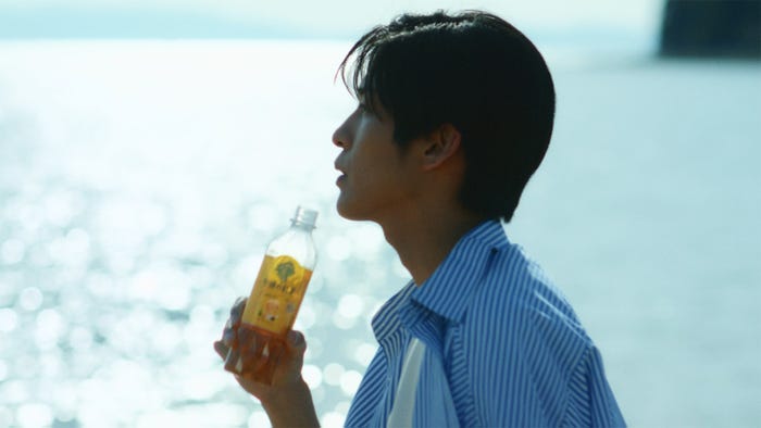 目黒蓮/新CM「夏の影」篇より(提供写真)