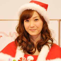 「夢のクリスマスケーキコンテスト　関東大会授賞式」にサンタ姿で登場した藤本美貴