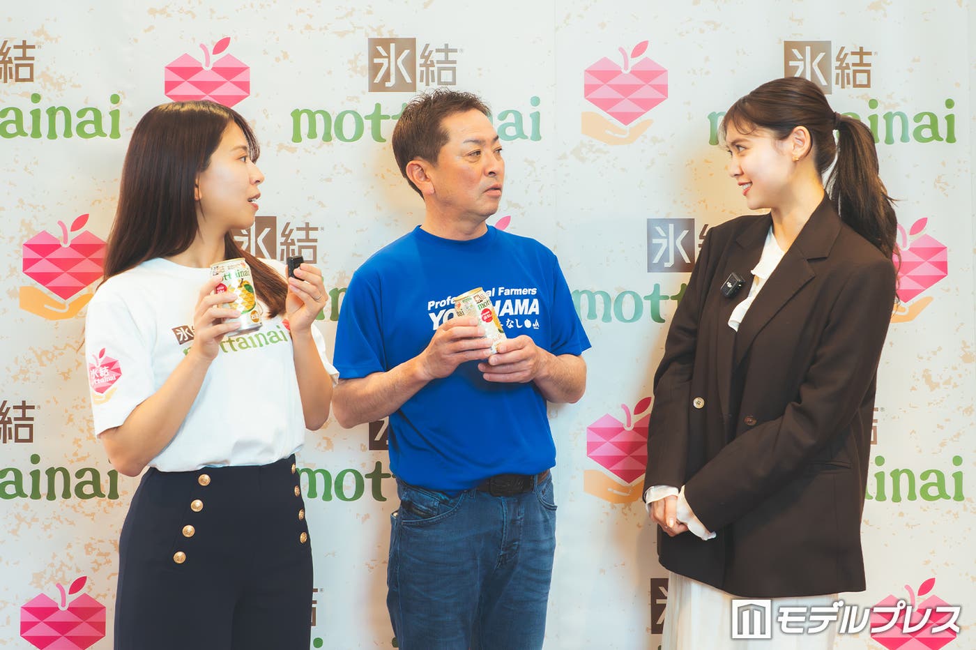 (左から)キリンビール氷結担当 後庵友理奈さん、浜なしえのき園 園主 鮫島慎治さん、松元絵里花さん(C)モデルプレス