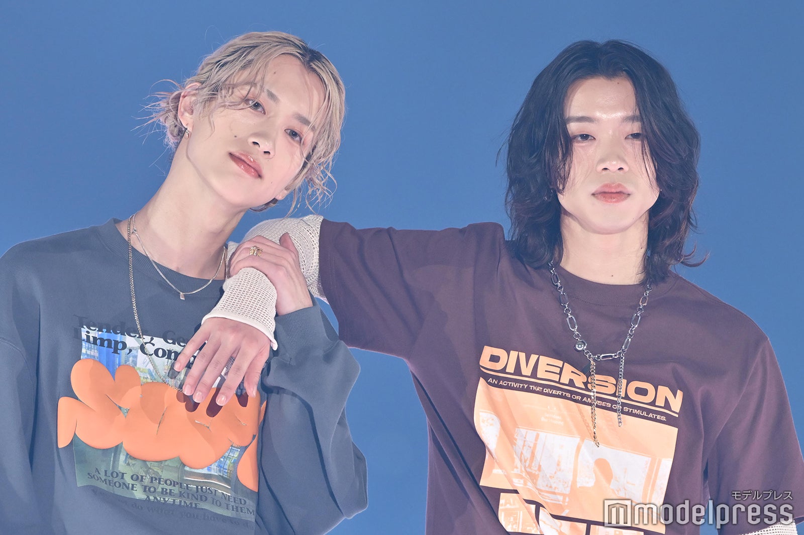 もーりーしゅーと、逆転ポージングに歓声 カジュアルコーデで2回目ランウェイ【GirlsAward 2025SS】